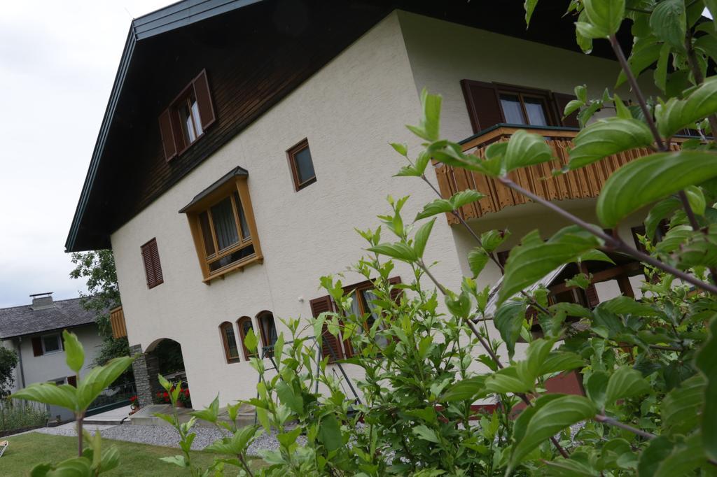 Pesentheinerhof Hotel Millstatt Exterior photo
